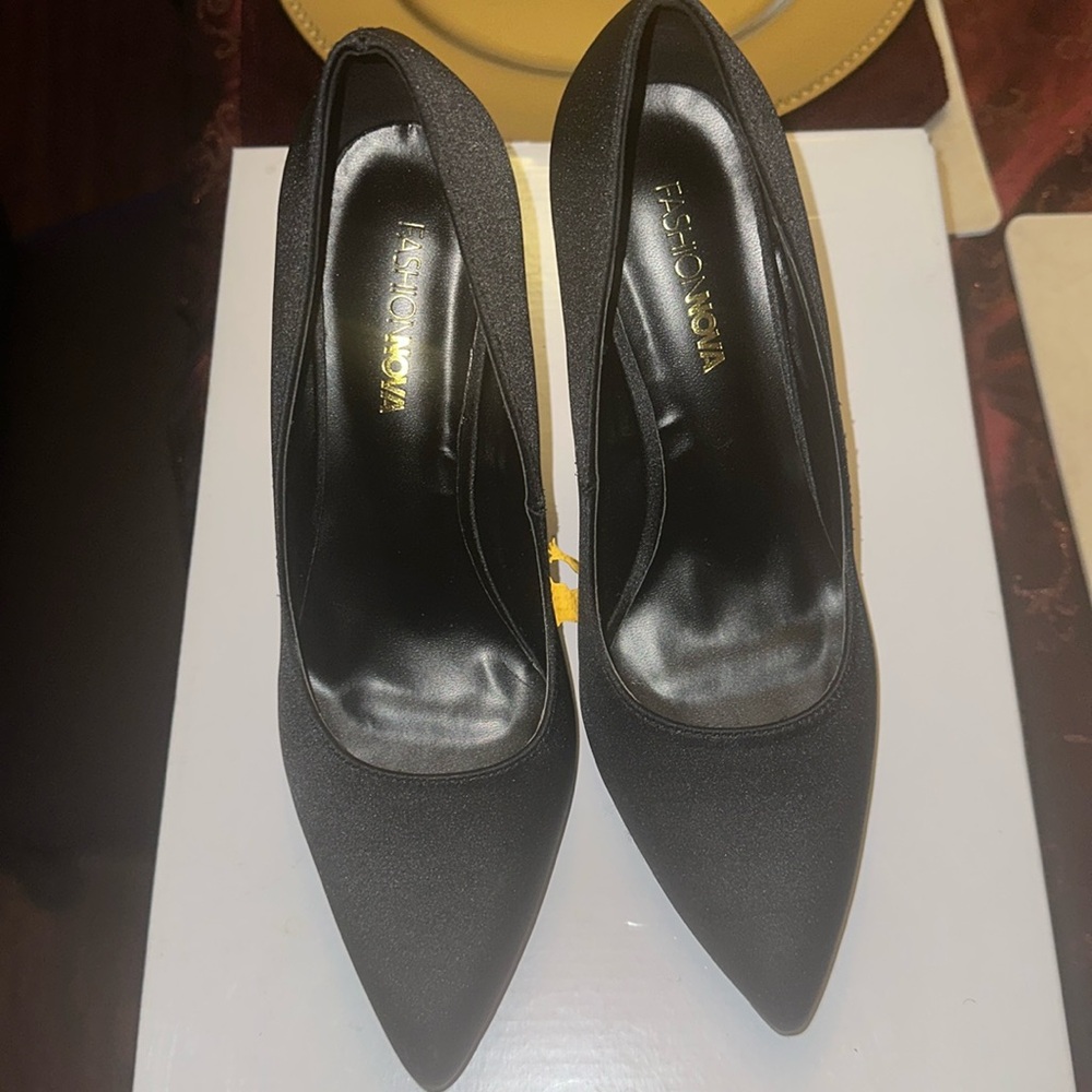 Fashionnova black heels